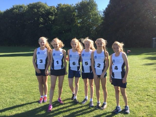 All the girls performed magnificently well but notable performances from Jules Rabey (7th) and Jessica Gates (9th) who both ran very well to get inside the top 10.