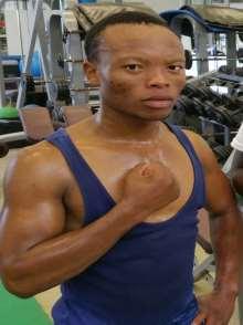 SIYABULELA MPONGOSHE WINS GOLD AT THE ZONE 4 AFRICA BOXING CHAMPIONSHIPS IN MOZAMBIQUE Siyabolela Mpongoshe, the No 1 -rated boxer in South Africa in the 49kg category, participated in the Zone 4