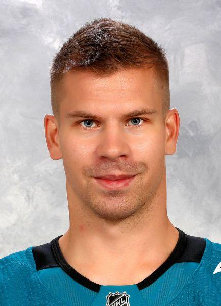 - - - - - - - - Dallas Stars Dallas Stars Dallas Stars - - - - - - - - - Joonas Donskoi Right Wing shoots R Born Apr Raahe, Finland [ years ago] Height.