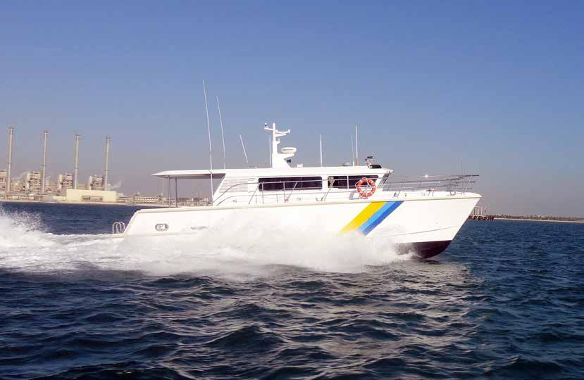 5 30 RECOMMENDED POWER (HP)X 2 300 350 1000 SPEED (KNOTS) UP TO 45 UP TO 38 UP TO 35 PROPULSION SYSTEM OUTBOARD /STERN DRIVE FIXED PITCH /STERN DRIVE FIXED PITCH /SURFACE DRIVE CAPACITY (LTRS.