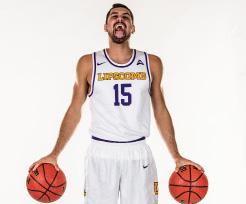 15 ANDREW FLEMING JR Guard 6-6 205 Sport Management Nashville, Tenn. Chattanooga NOTES: - Contributed 7 points, 5 rebounds and 2 assists in the season-opening win over Sewanee in just 13 minutes.