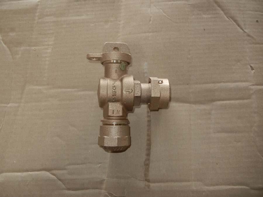 Auction Item # 3 ¾ inch Ford Ball Valve (No.