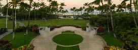 The 10,000 square foot oceanfront pool and 36-hole golf course also treat guests to relaxation and activity.