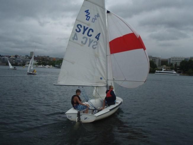 Prerequisite: Students must have had at least one class of Sailing School at SYC, and/or be comfortable demonstrating basic sailing maneuvers, such as steering, tacking/jibing, and docking.