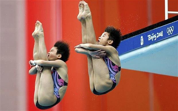 SYNCHRONIZED DIVING Added to the Olympics in 2000 Two divers