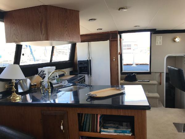 Yacht Sales Looking aft