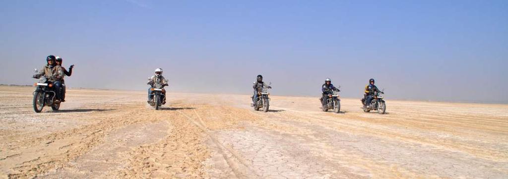 YOUR TRIP IN 15 STAGES Dhamli - Pushkar [220 km* 6H riding]: You can continue your motorcycle trip through Rajasthan to