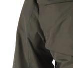 Our aim is to ensure our gear never inhibits performance, so the shell jacket also utilizes optimized Range of