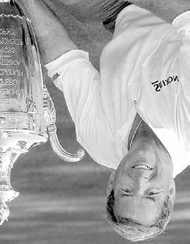 63 RD SENIOR PGA CHAMPIONSHIP PGA MEDIA GUIDE 2014 245 2002 63rd Senior Fuzzy PGA Championship Zoeller executed several daring Site: Firestone Country Club, Akron, Ohio Champion: Fuzzy Zoeller, New