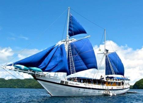 Palau Siren 6, 7, and 10 night cruises around the Rock Islands, Blue Corner, German Channel and Peleliu Dates Itinerary Retail Rates* Half Charter Full Charter 6 nights 3150 EUR 22,050 EUR 44,100 EUR