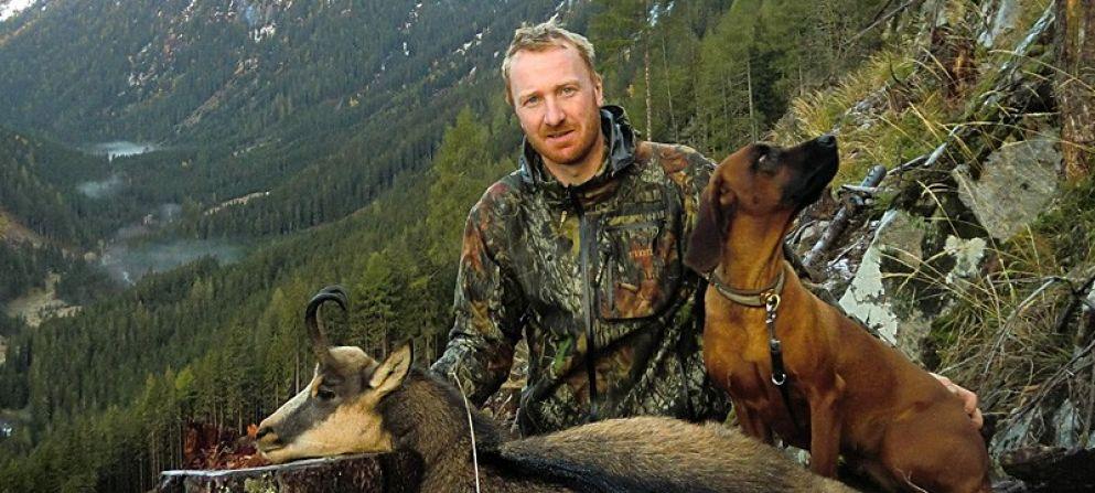 HIGHLIGHTS HIGHLIGHTS & & DESCRIPTION DESCRIPTION Hunt chamois in Kärnten Overview HIGHLIGHTS Over the years we have sent many hunters to our Maltatal