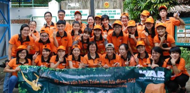 Volunteer students from different universities in Ho Chi Minh City, especially Gabbers who are volunteers of WAR s SOS Programme.