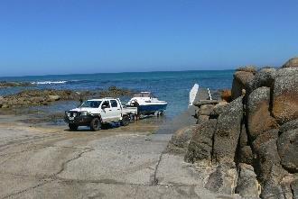 Point Ricardo beach Marlo Plains Rd West Cape at Conran Salmon Rocks and Lookout Boatramp and Joiners channel 23.9 Km Turn right and 0.3Km to car park, 100 metres to beach 24.2 Km On left.