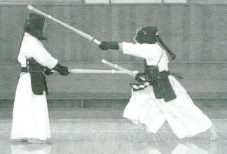You may start Nitō kendo from either style depending on your preference;