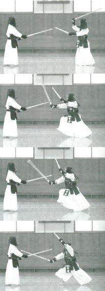 Fig. 54a: Kote Uchi 正 Figure 53a and 53b show this Seichūsen cut with the hand holding Shōtō; Niten Ichi Ryu s bokutō is used.