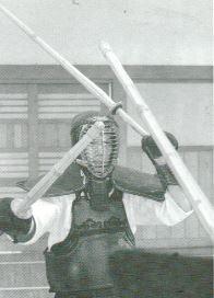 Therefore, you position your Shōtō s Kensaki so that it will be in the line drawn between