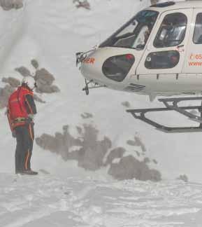 Course of heliskiing Introduction / Information: We will give you full information about how your heliskiing event will be organised.