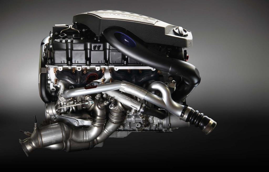 Air-flow optimised air intake ducting Turbocharger with double-walled exhaust manifolds De-throttled charge air