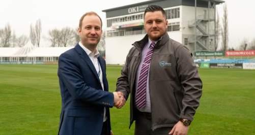 County Crick et Club BE PART OF THE CLUB PARTNERSHIP OPPORTUNITIES PREMIUM FACILTIES Corporate Hospitality - Spend quality time entertaining guests and watching cricket.
