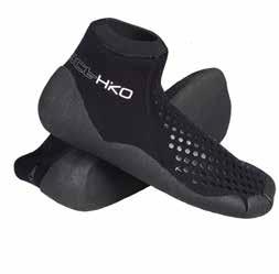 footwear handwear buffer 52701 NTX2 5mm Rubber Sizes: 4-13 contact 51801 NTX2 1,5mm Rubber Sizes: 4-13 Paddler s hands and feet are exposed to water and cold and well chosen shoes and gloves keep the