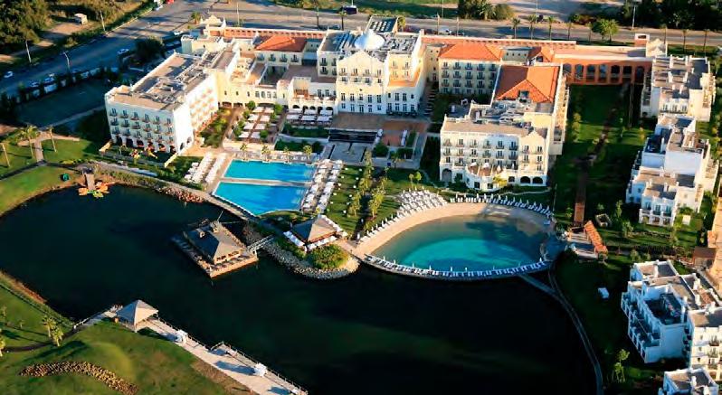 THE HOTEL The Lake Spa Resort The Lake Resort, set in the heart of Vilamoura offers the ideal location to relax