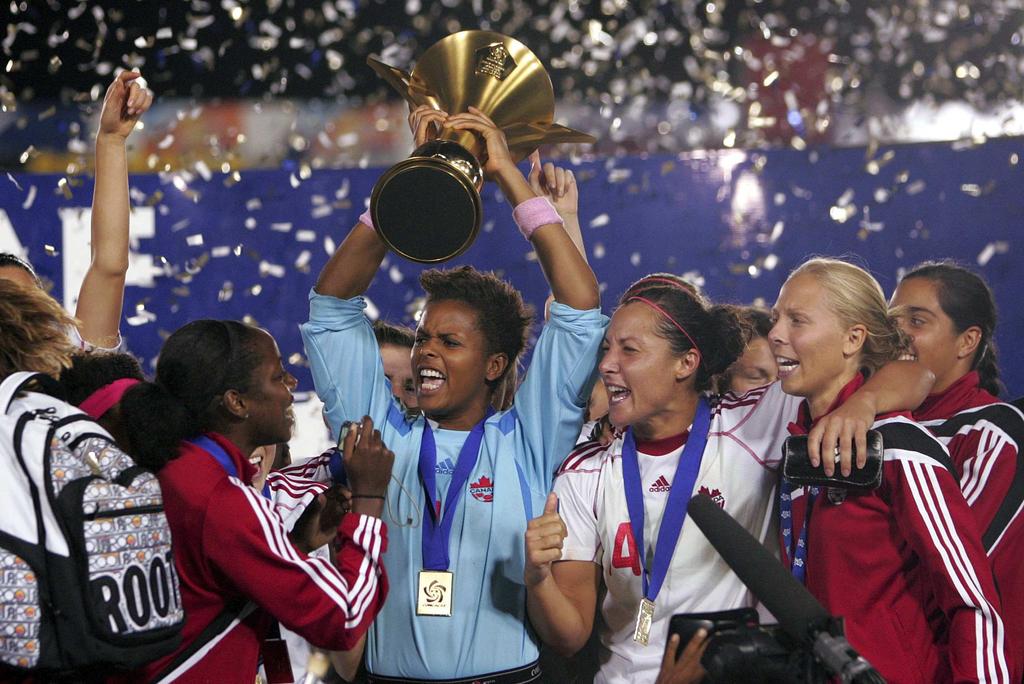 USA (USA) Coach: Pia SUNDHAGE (SWE) Previous FWWC participations 5 appearances - 1991, 1995, 1999, 2003, 2007 FWWC record FWWC best achievement Winners in 1991, 1999 30 matches 24 wins, 3 draws, 3