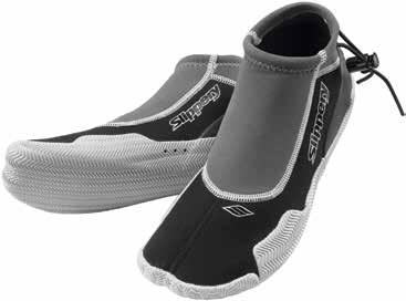 - Internal heel and athletic sole structure provide stability - Airmesh and perforated chassis for ventilation and drainage - Removable inner 1.