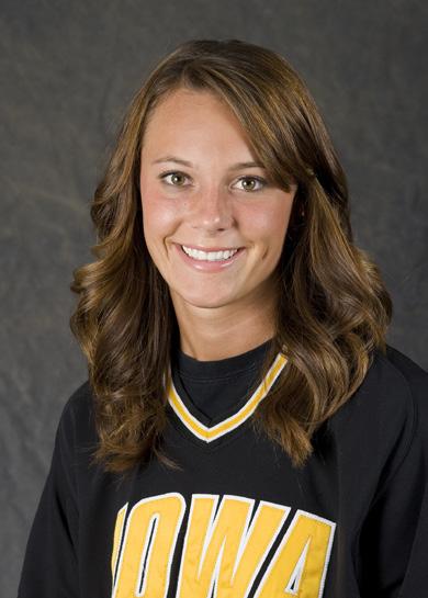 #9 JOHNNIE DOWLING Sophomore Outfield R/R Des Moines, Iowa West Des Moines Valley Has started every game of her Hawkeye career. Started all 48 games as a freshman, 41 in center field and seven as DP.