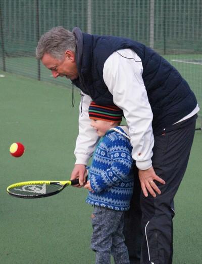 JUNIOR TENNIS Easter Tennis Camp There will be a three-day tennis camp in the Easter holidays. It will run on a Monday, Tuesday and Wednesday.