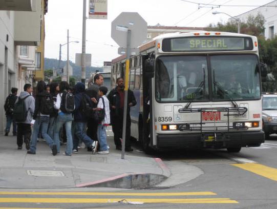 Suggested improvements we heard Improving Muni service will address the main concerns General improvements: Enhance on-time performance More frequent service Bigger buses/more capacity Faster rides