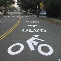 Bike Lane Description On-street treatment. Road lane solely for bike use. Bike lane striping, pavement markings and signage increases motorist awareness. One-way travel.