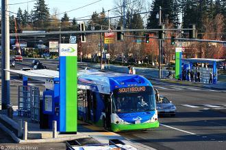 Enhanced Bus Differs from Arterial BRT Enhanced Bus Short trips/local circulation Slower speed Frequent stops (~¼ mile) Arterial BRT Long