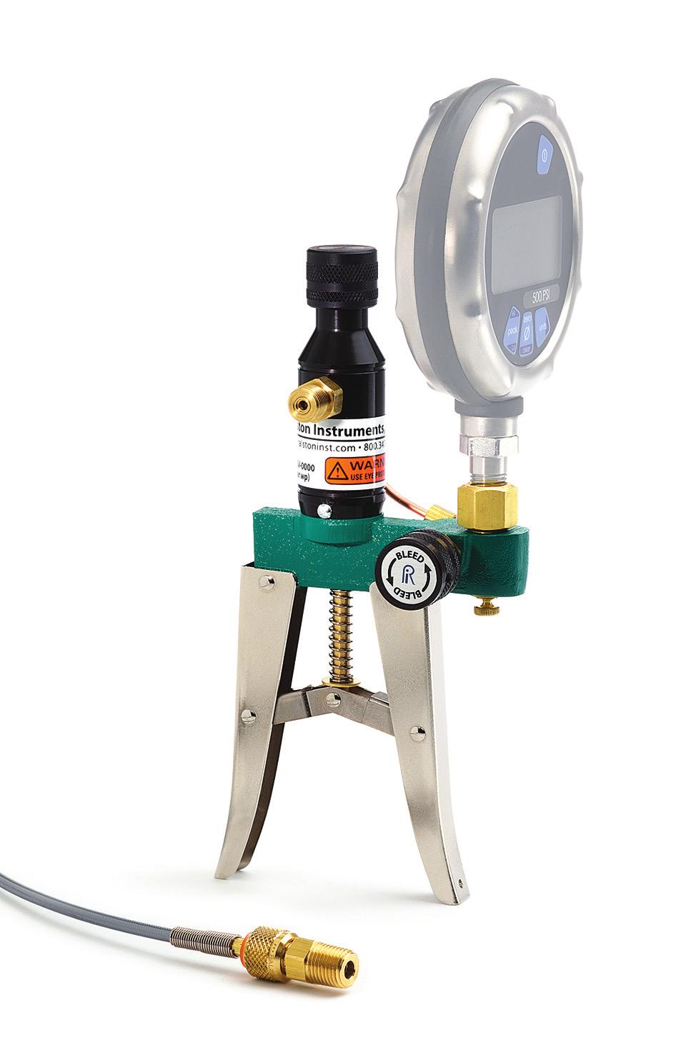 Pneumatic Hand Pumps with Gauge Connection (scissor handle) APGV (300 psi / 20 bar) Quick and efficient pneumatic field testing of pressure transmitters, gauges or switches is aided by an integral