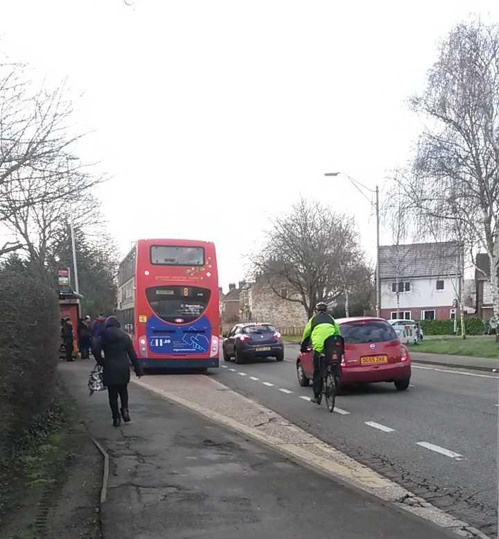 KEY FEEDBACK THEMES BUS STOPS & LAYBYS 25 General acceptance there is no room for floating bus stops along Histon Road and were not desired by local residents of the Road; Where road space allows,