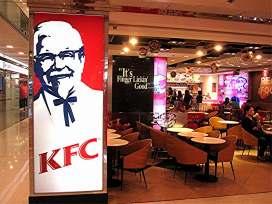 We had noted the presence of McDonalds and KFC fast food restaurants in China and our dining room steward had confirmed that in Indonesia as well has China people like those
