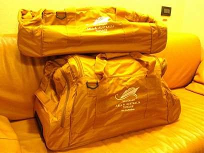 After dinner we returned to our stateroom and found a surprise in the form of two role-on duffle bags from Holland America, as shown on the left.