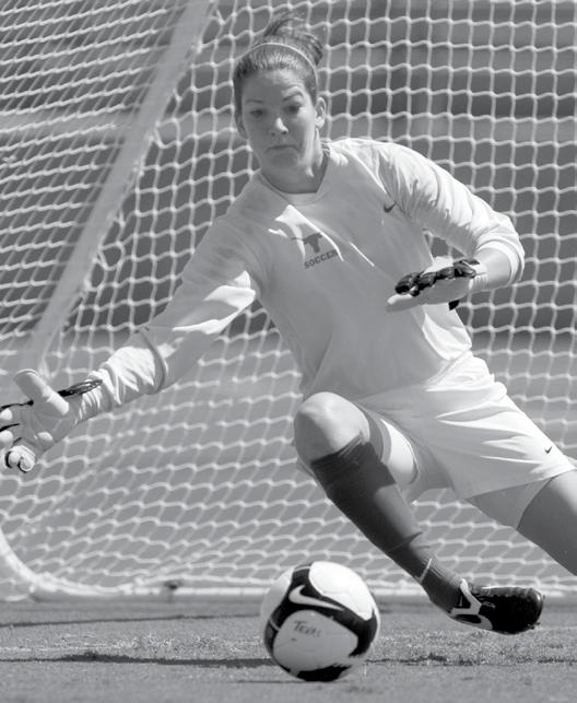 Current players in bold Individual Season Records GOALKEEPER MINUTES PLAYED _1. 2,335 Dianna Pfenninger _2. 2,116 Dianna Pfenninger 3. 1,980 Jaime Strong 4. 1,944 Dianna Pfenninger 5.