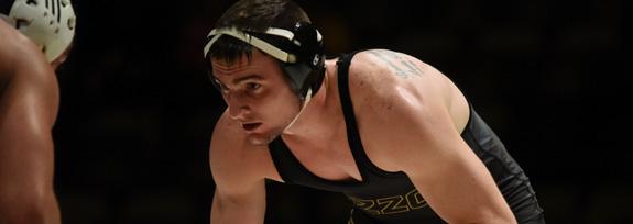 @MIZZOUWRESTLING 13 165 CONNOR FLYNN 165 Pounds // R-So. Dardenne Prairie, Mo. // Francis Howell HS // West Virginia FLYNN CAREER STATS Season Overall Duals (CONF.) Tournament (CONF.