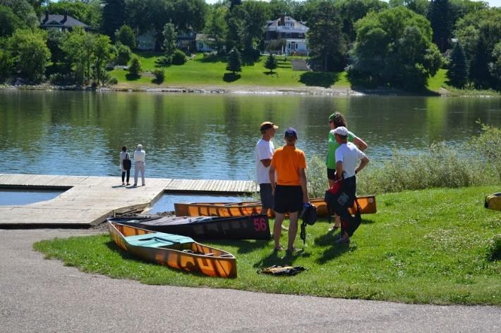 Check out our new website for more information at sccmarathon.weebly.com/ Often this session will start out with a quick dock-talk about the skill or goal of the workout, then boats will be assigned.