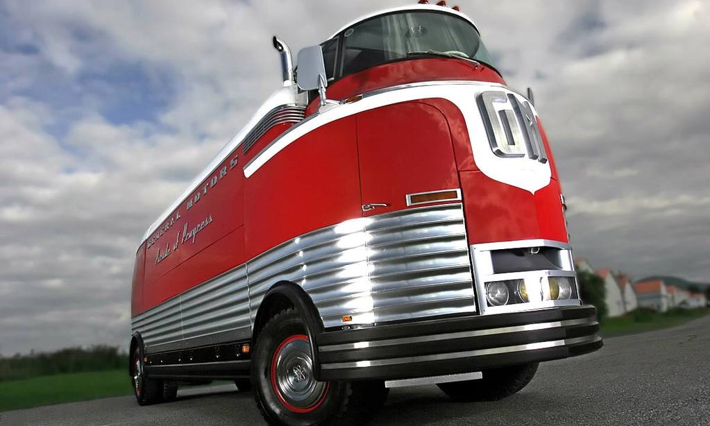 ATTRACTIONS & APPEARANCES GM Futurliner #10: 1 of 12 produced for GM s Parade of Progress Tour that crossed the country from the late 1930s