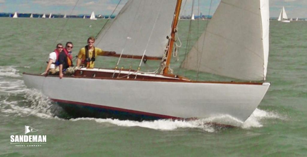 HERITAGE, VINTAGE AND CLASSIC YACHTS +44 (0)1202 330 077 CAMPER & NICHOLSON XYRIS CLASS 30 FT SLOOP 1939 - SOLD TWINK CAMPER & NICHOLSON XYRIS CLASS 30 FT SLOOP 1939 Designer John Nicholson Length
