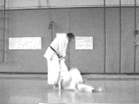 TSUKURI: positioning for the throw. The body is moved into the most favorable possible position that permits the leverage of the particular technique to be effective; i.e. from which by the arms (statically), the torso and the legs the maximal strength for the actual throw can be applied.