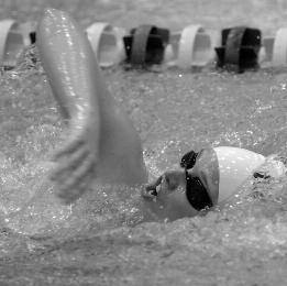 .. recorded a pair of secondplace finishes in the 800 free against Catholic and George Washington... 2006-07 Placed ninth in the 1650 free at the Patriot League Meet with a career-best time of 17:44.