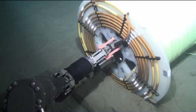 After arriving at the observatory at 2G-27, the cable bobbin was placed on the seafloor.