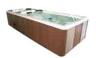 EMAUX Luxurious spa The hot tub is made of Lucite Acryl for durability and easy cleaning.