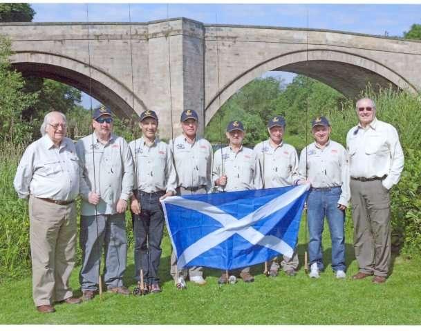 River International River Ure, England, Friday 27 th June Position Country Fish Points Placings 1st Wales 61 2694 46 2nd England 63 2686 46 3rd Scotland 39 1813 55 4th Ireland 35 1511 57 Peter
