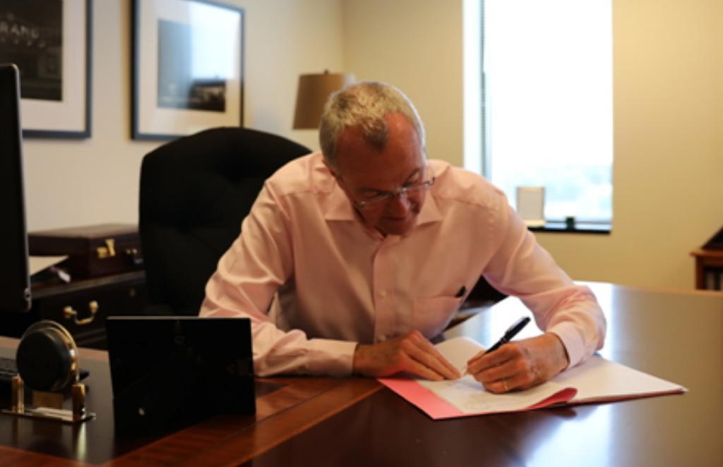 GOVERNOR MURPHY SIGNS SUPPORT FOR HORSE RACING INDUSTRY INTO LAW The Standardbred Breeders and Owners Association of New Jersey (SBOANJ) thanks Governor Phil Murphy and the New Jersey Legislature for