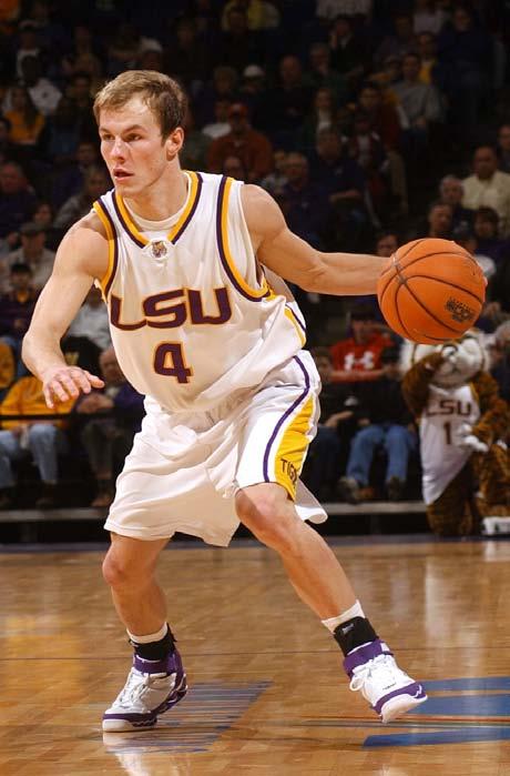 Ben Voogd 6-1 175 SOPHOMORE GUARD FLORENCE, ORE. SIUSLAW HS 4 Voogd's Top Scoring Games 1. 5 -- vs. New Orleans, 12-13-05 2. 4 -- vs. Ole Miss, 3-4-06 2. 4 -- vs. Tennessee, 1-14-06 2. 4 -- vs. Ark-Monticello, 12-22-05 5.