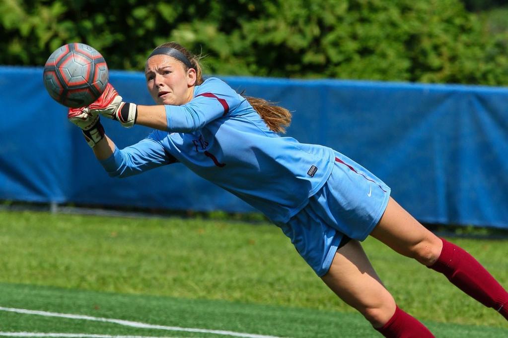 Player Spotlight: Amanda Fitzgerald (GK) 1) What are you studying and what would be your dream job? I am currently majoring in Business Administration.