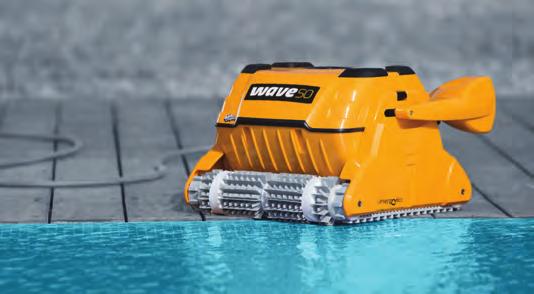 water The Dolphin Wave 100 is a proven, professional robotic pool cleaner that is suited to mid sized pools 15-25 m.